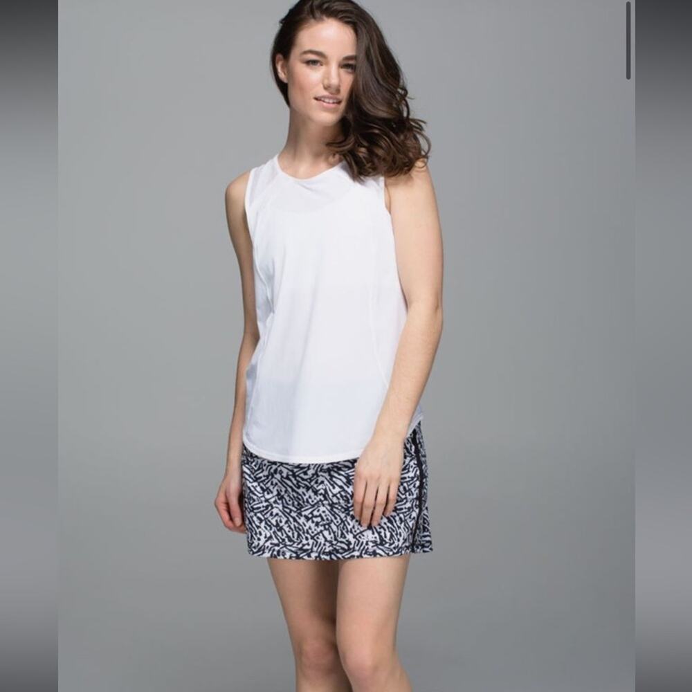 Lululemon pace rival skirt II brushed animal white black size 8*** rare*** - Picture 2 of 11